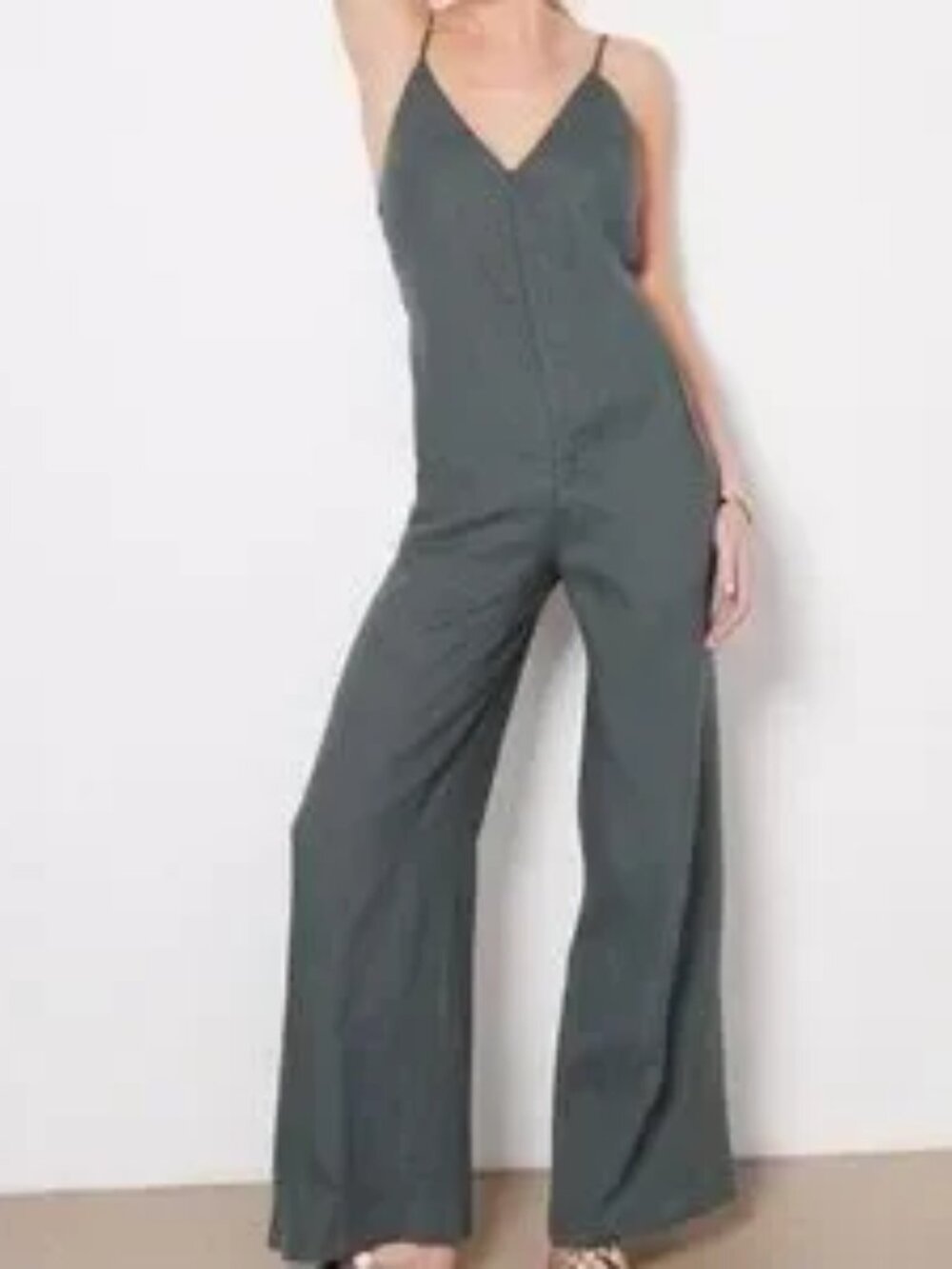 Rivet Utility Foxy Linen Jumpsuit in Black
